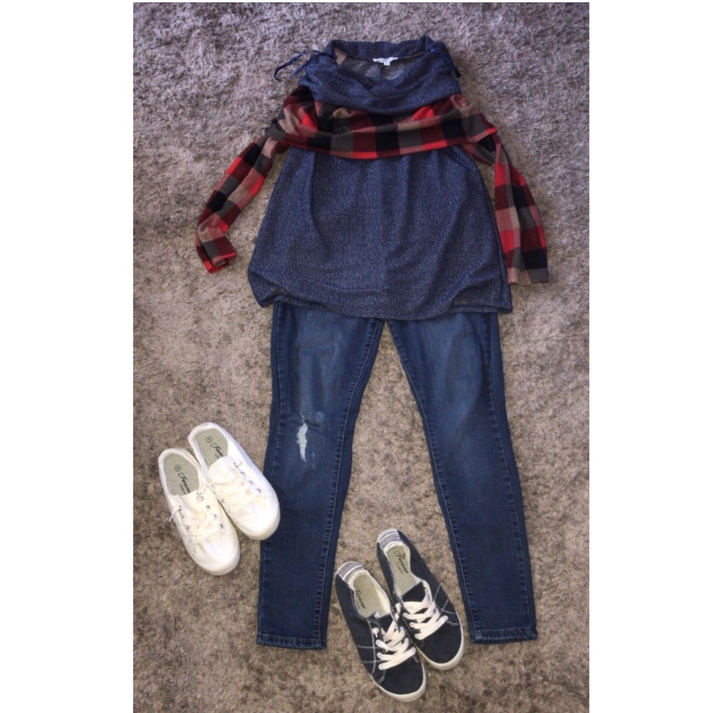 Cozy Hanging Cowl Sweater with plaid